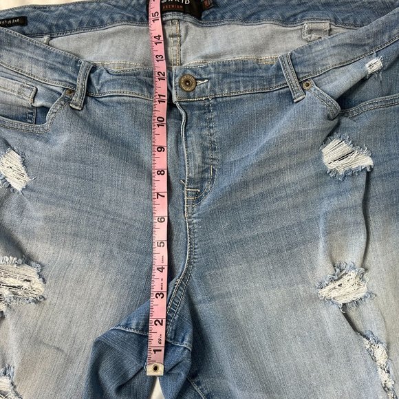 Torrid Premium Distressed Boyfriend Jeans 24R - Picture 8 of 10